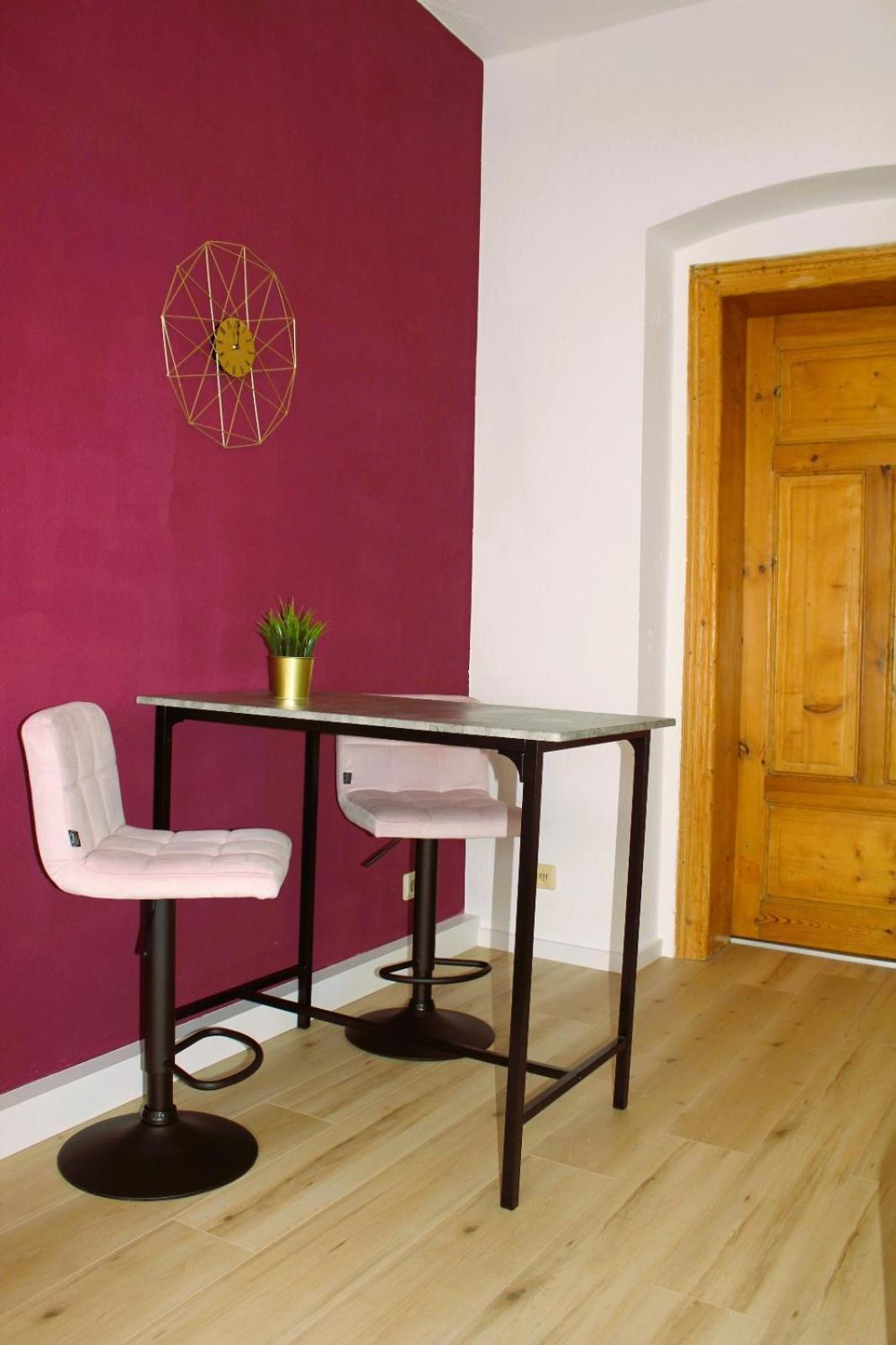 Frau Otto Apartment *